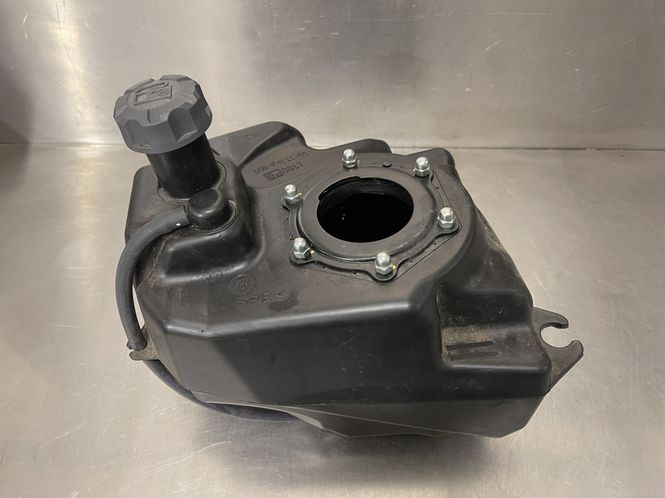 Hovedbilde Yamaha Aerox 50 4T 2018 Bensintank