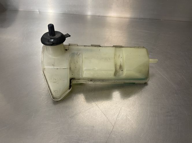 Hovedbilde BMW F650 GS 2000 Ekspansjonstank