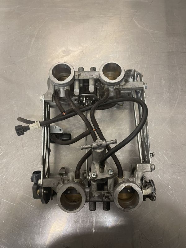 Honda ST 1300 2004 Gasspjeld