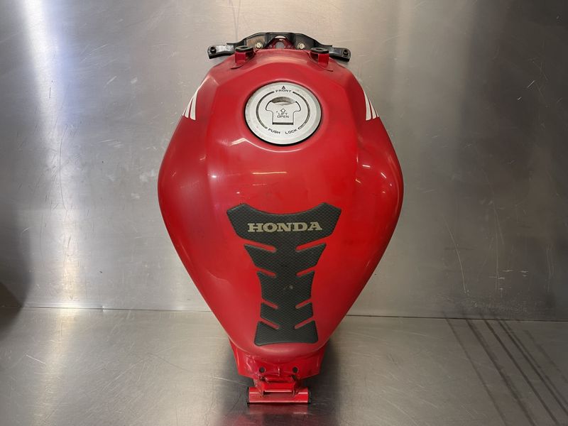 Honda CBR 125 2015 Bensintank