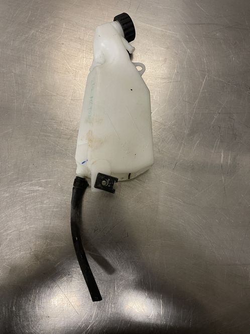 Hovedbilde Husqvarna Svartpilen 401 2023 Ekspansjonstank 