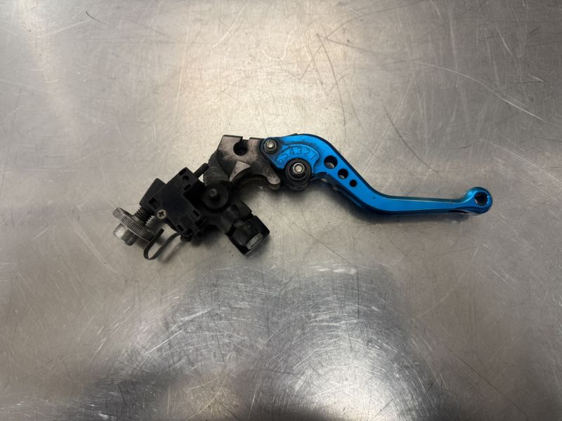 Suzuki GSXR 600 2005 K5 Clutch hendel m/feste