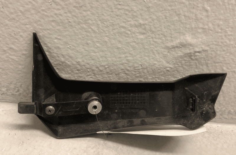 Honda CB125R 2023 Kåpe radiator høyre 