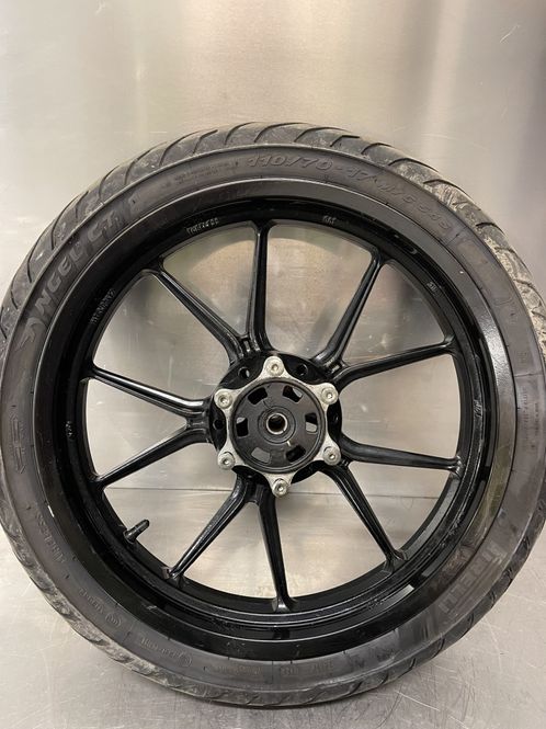 Hovedbilde KTM Duke 125 2020 Framfelg