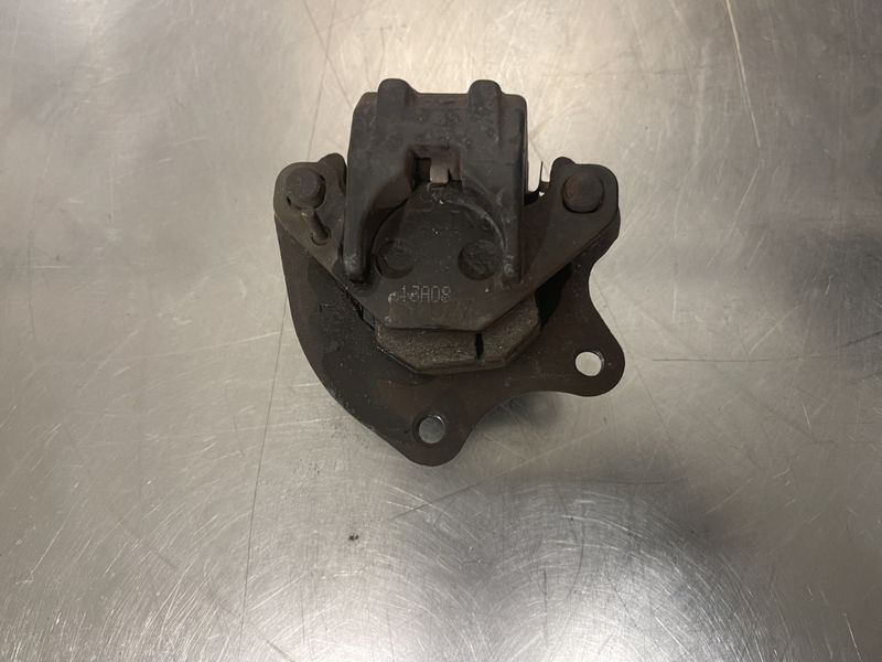 Peugeot Kisbee 2013 4T Bremsecaliper frambrems