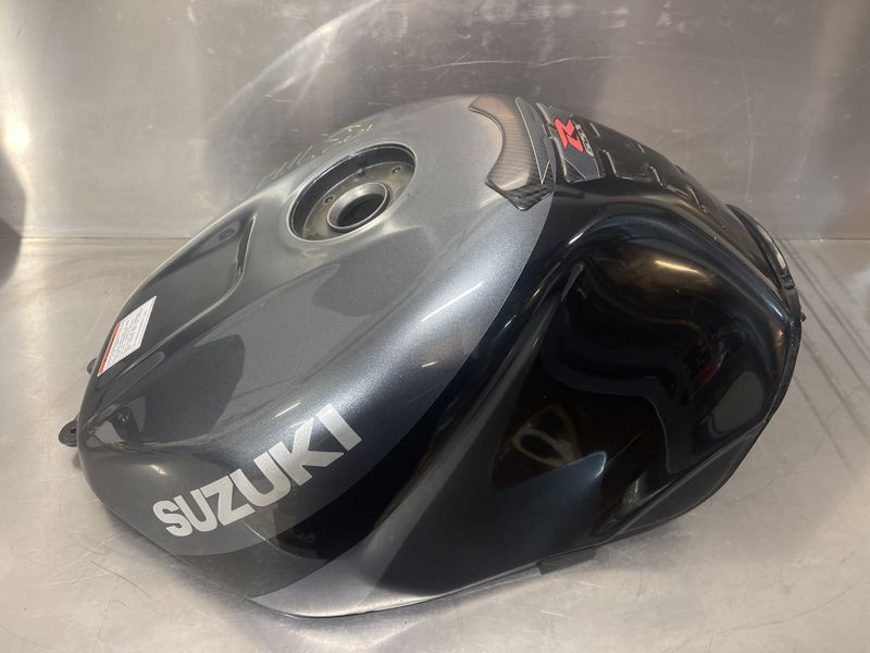 Suzuki GSX-R 1000 2001 Bensintank