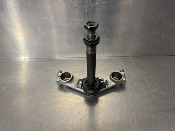 Hovedbilde Kawasaki GPX600R 1988-1992 Styrekrone nedre