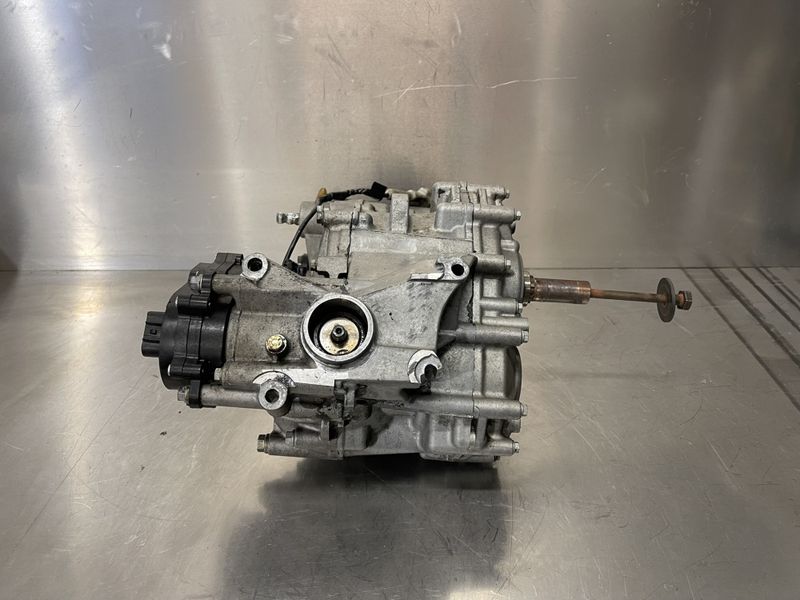 Can-Am Oulander 650 2016 Girkasse