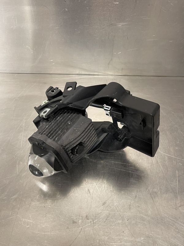 Yamaha MT125 2020-2025 Frontlykt 