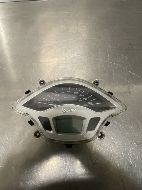 Hovedbilde vespa primavera 50 Speedometer
