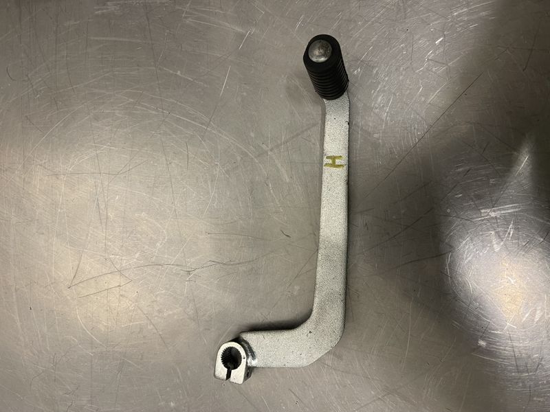 Yamaha FZ6 2007 Bremsepedal 