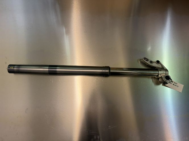 Hovedbilde KTM Supermoto 660 SMC 2003 Gaffelbein venstre