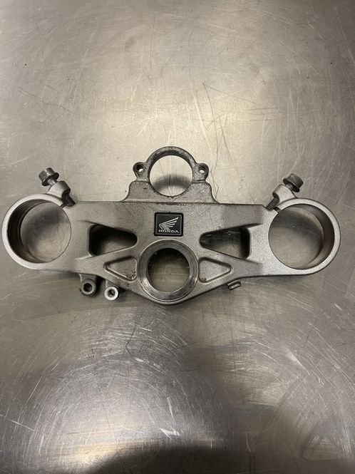 Hovedbilde Honda CBR 1000RR 2008 Styrekrone øvre 