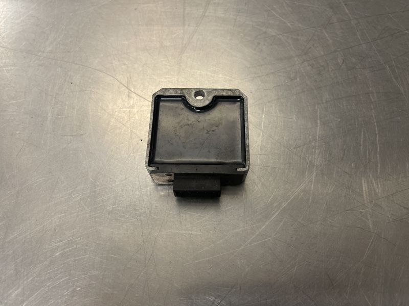 Vespa Primavera 50 4T 2016 Spenningsregulator