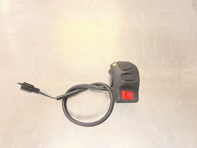 Peugeot Speedfight 4 Bryterpanel høyre