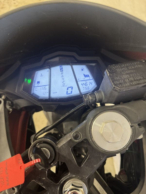 Yamaha YZF R125 2014