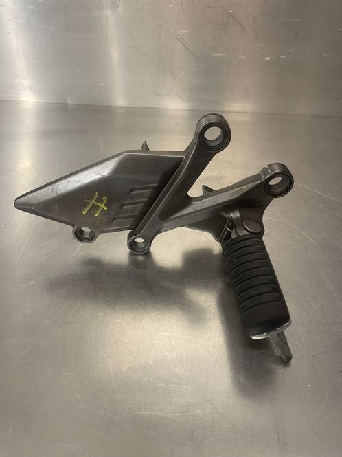 Hovedbilde Kawasaki Ninja 125 2020 Fothviler m/brakett fører høyre