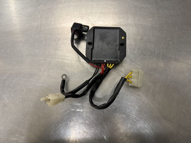 KTM RC 125 2015 Spenningsregulator 