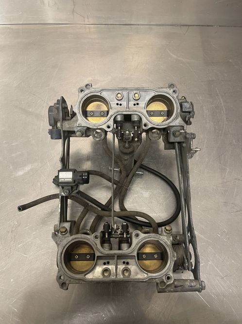 Hovedbilde Honda ST 1300 2004 Gasspjeld
