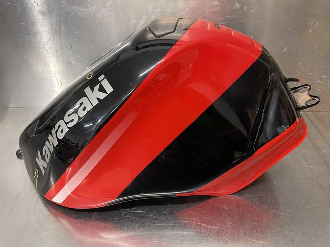 Hovedbilde Kawasaki Ninja ZX-6R 1993-2002 Bensintank