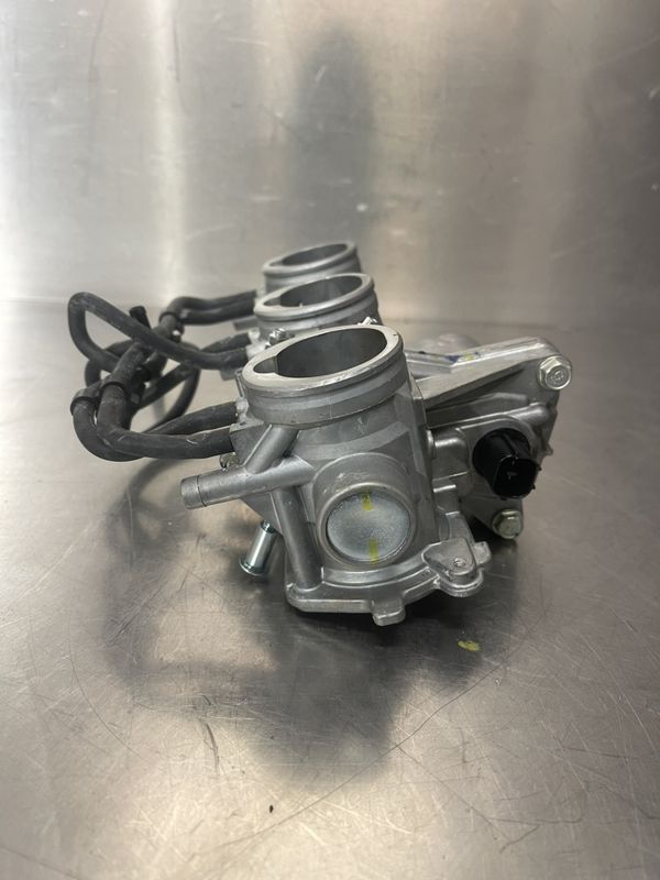 Triumph Daytona 660 2024 Gasspjeld
