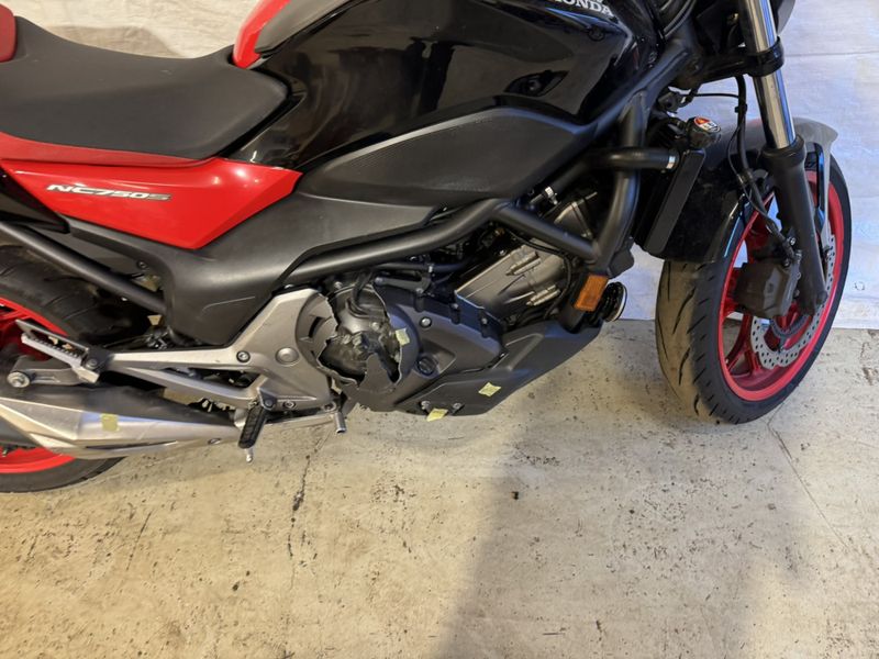 Honda NC 750S 2018