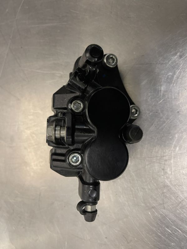 Kawasaki Ninja 125 2023 Bremsecaliper bak