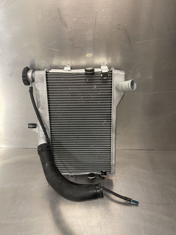 Yamaha MT 07 2016 Radiator